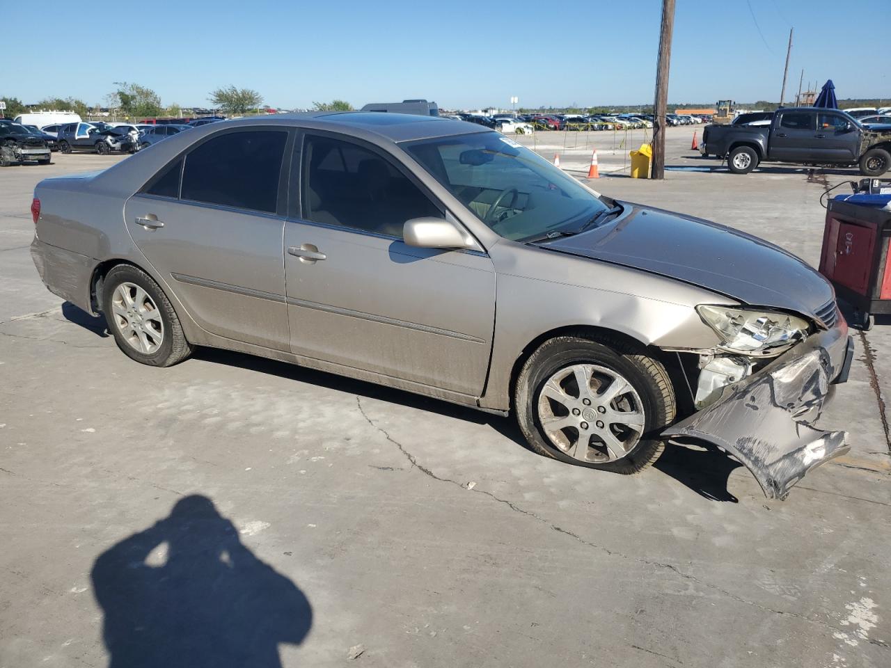 2005 Toyota Camry - Image 4