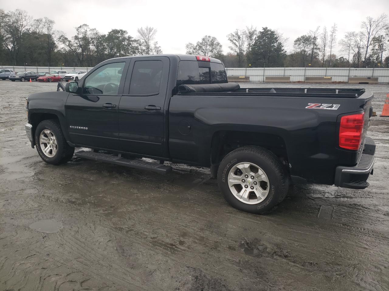 2015 Chevrolet Silverado - Image 2