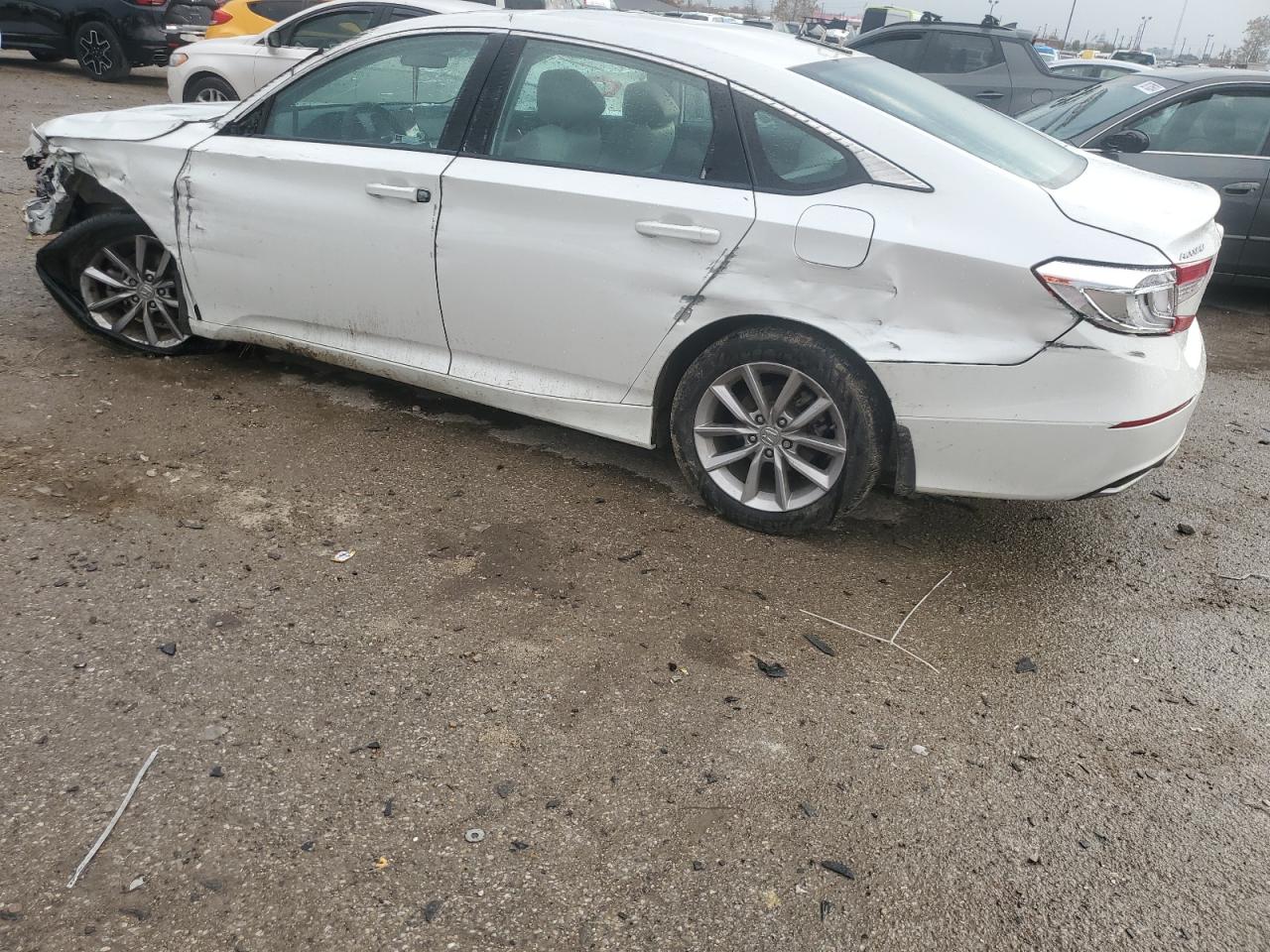 2022 Honda Accord - Image 2