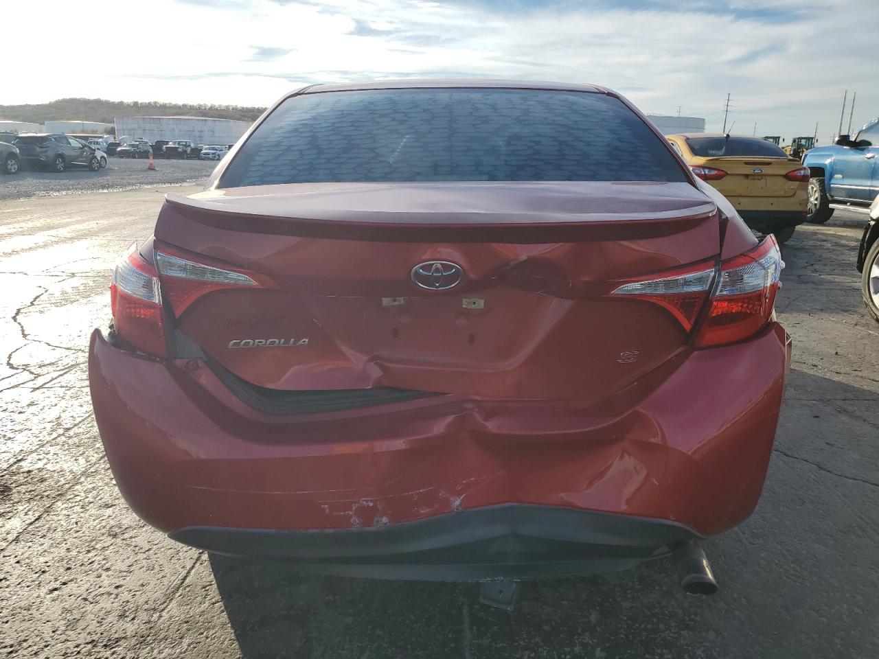 2016 Toyota Corolla L VIN: 5YFBURHE1GP493947 Lot: 80083984