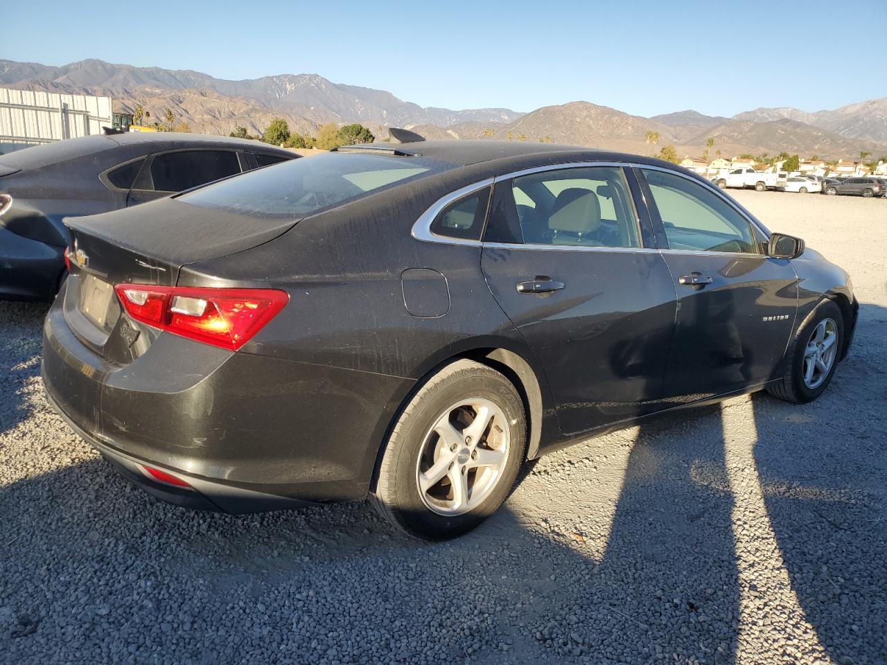2017 Chevrolet Malibu - Image 3