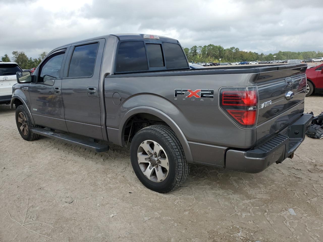 2011 Ford F-150 - Image 2