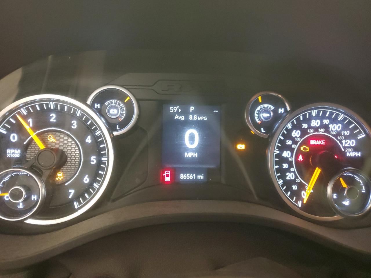 2019 RAM 1500 - Image 9