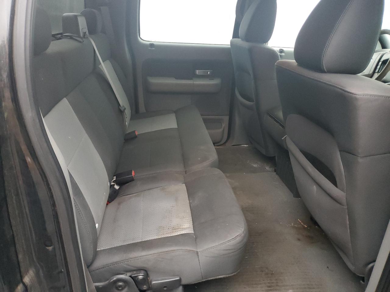 2007 Ford F-150 - Image 10