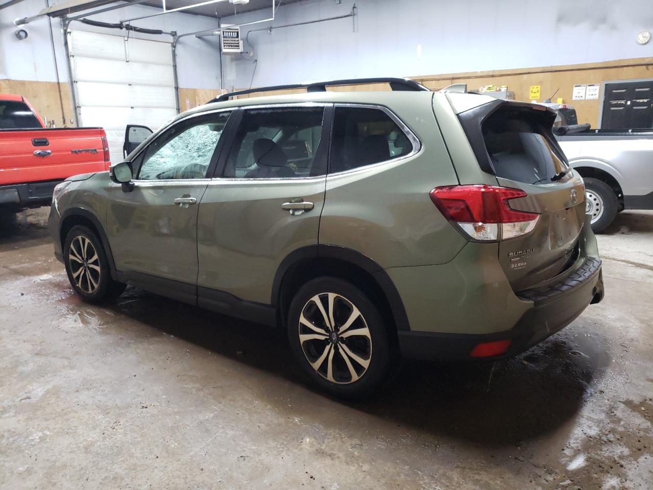 VIN JF2SKASCXKH410519 2019 SUBARU FORESTER no.2