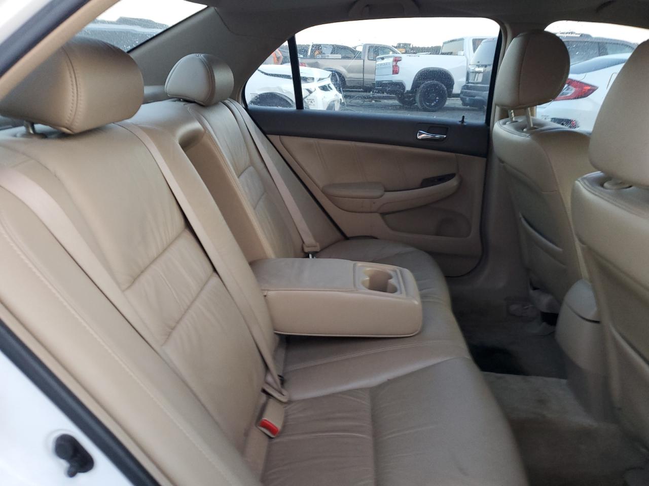 2007 Honda Accord - Image 10