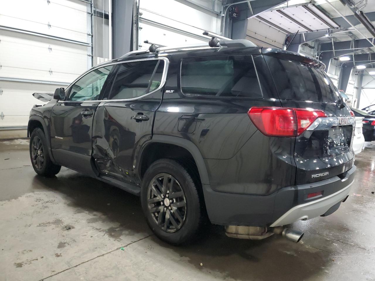 2018 GMC Acadia - Image 2