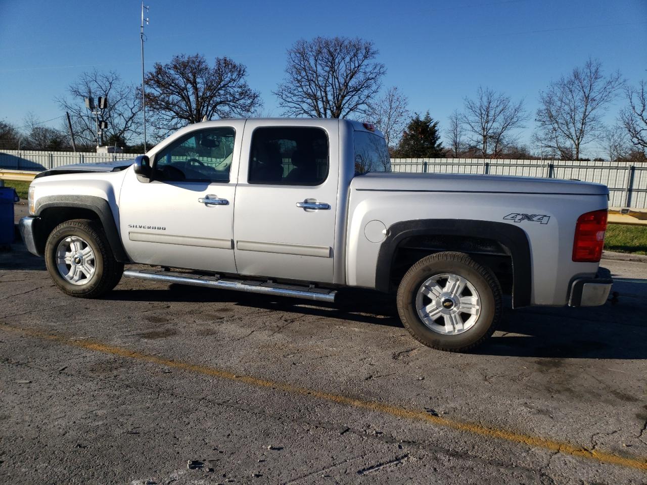 2012 Chevrolet Silverado - Image 2