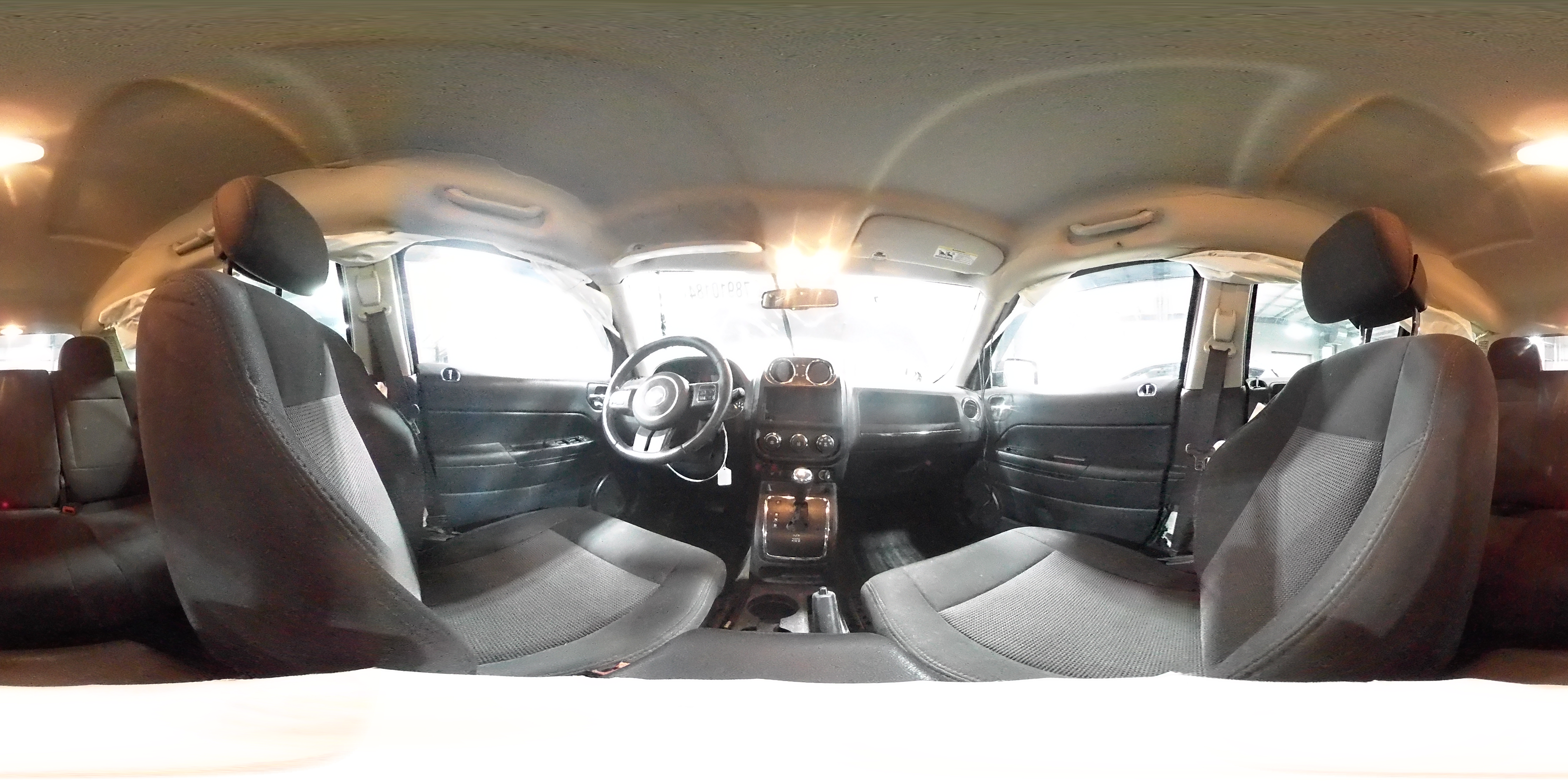 2015 Jeep Liberty (Patriot) - Image 15