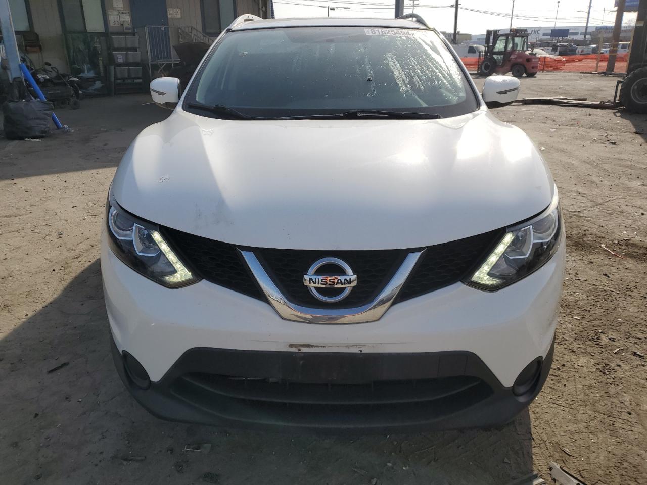 2017 Nissan Rogue - Image 5