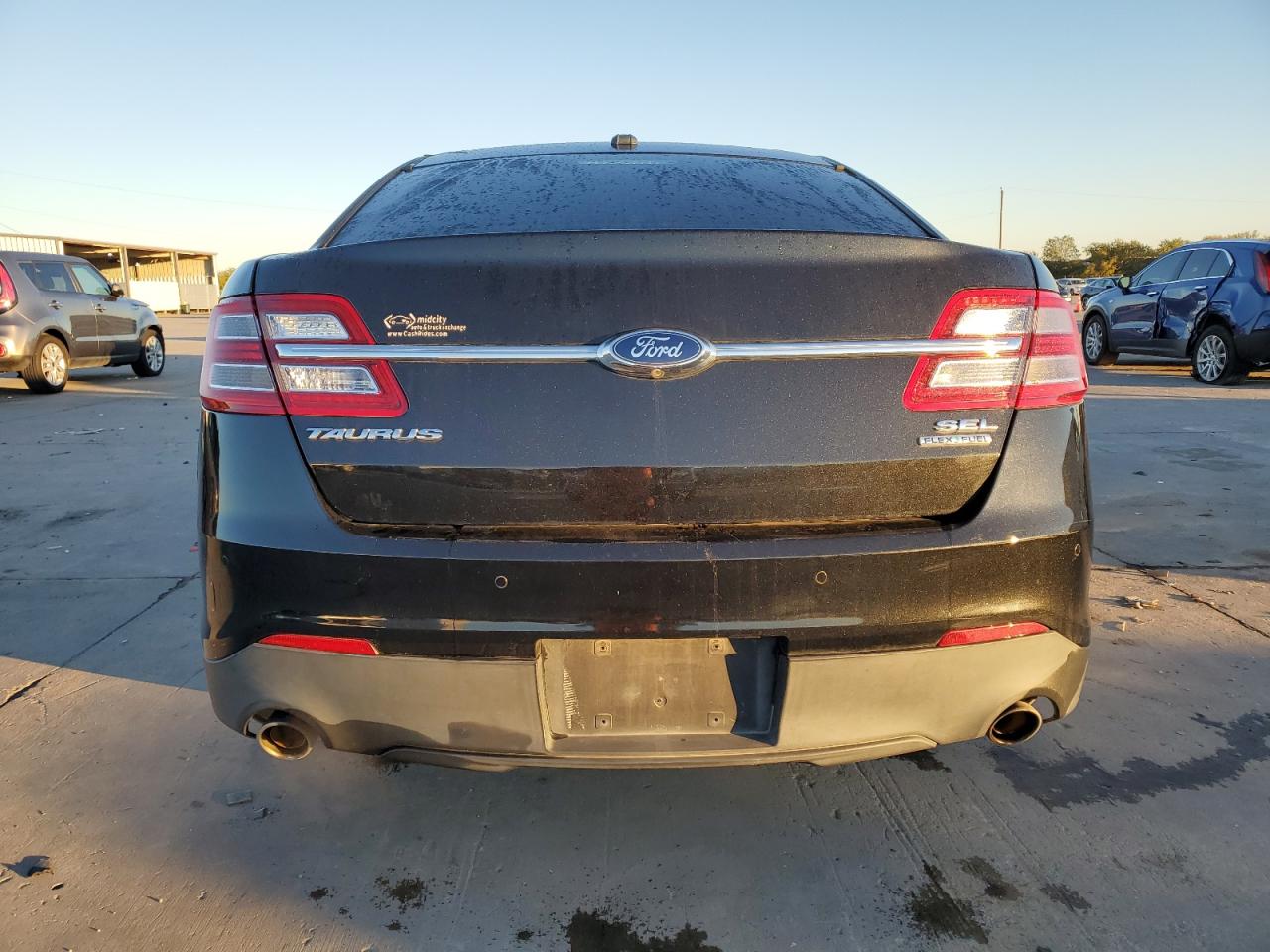 VIN 1FAHP2E83FG121586 2015 FORD TAURUS no.6