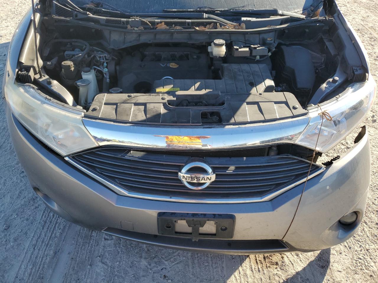 2013 Nissan Quest - Image 13