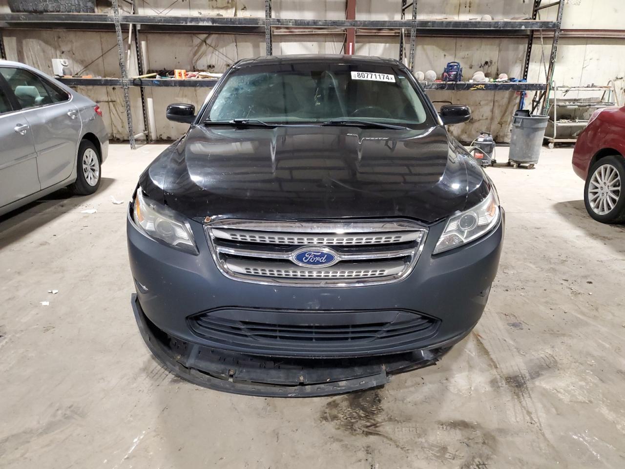 2011 Ford Taurus - Image 5