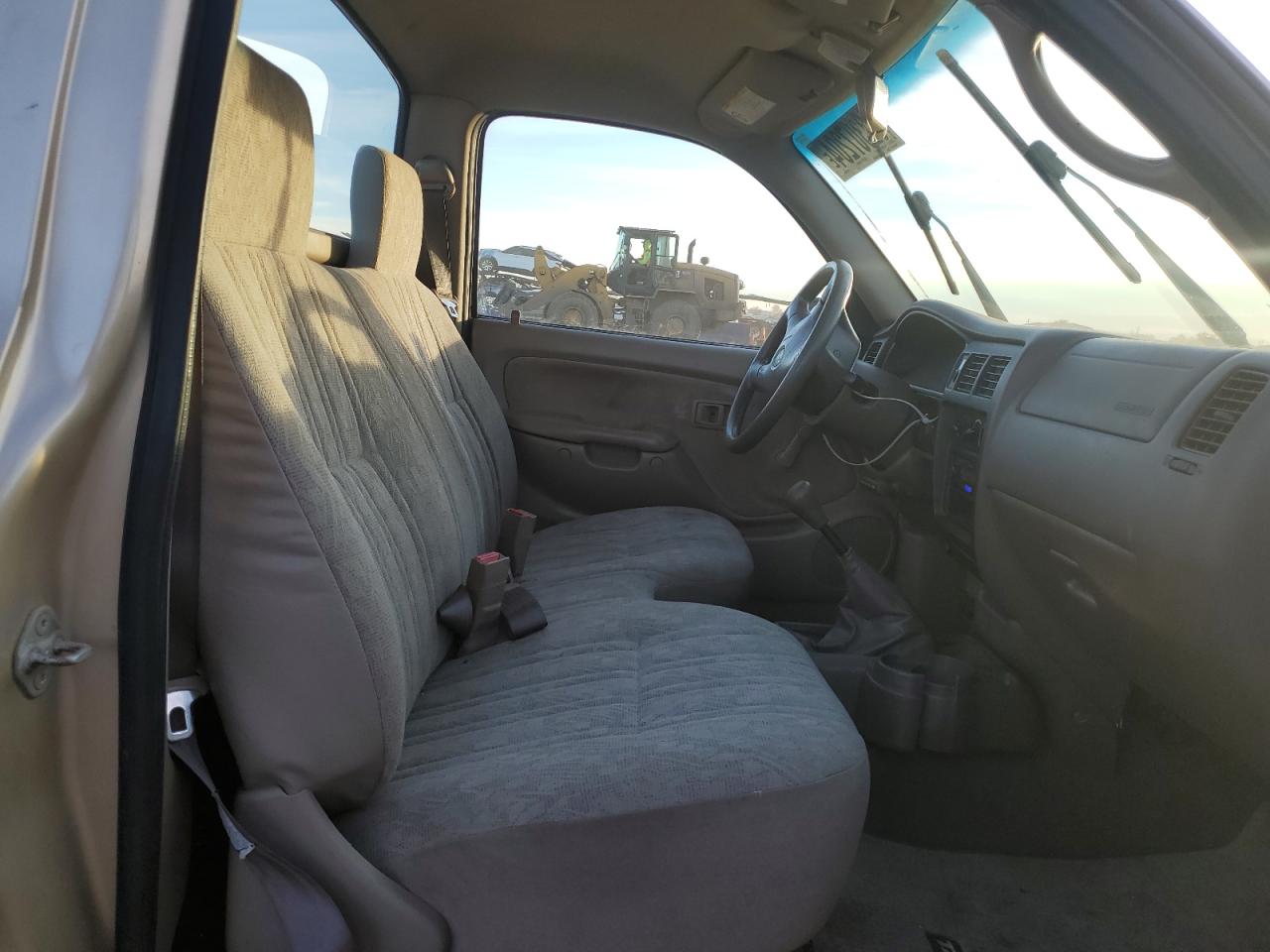 2001 Toyota Tacoma - Image 10