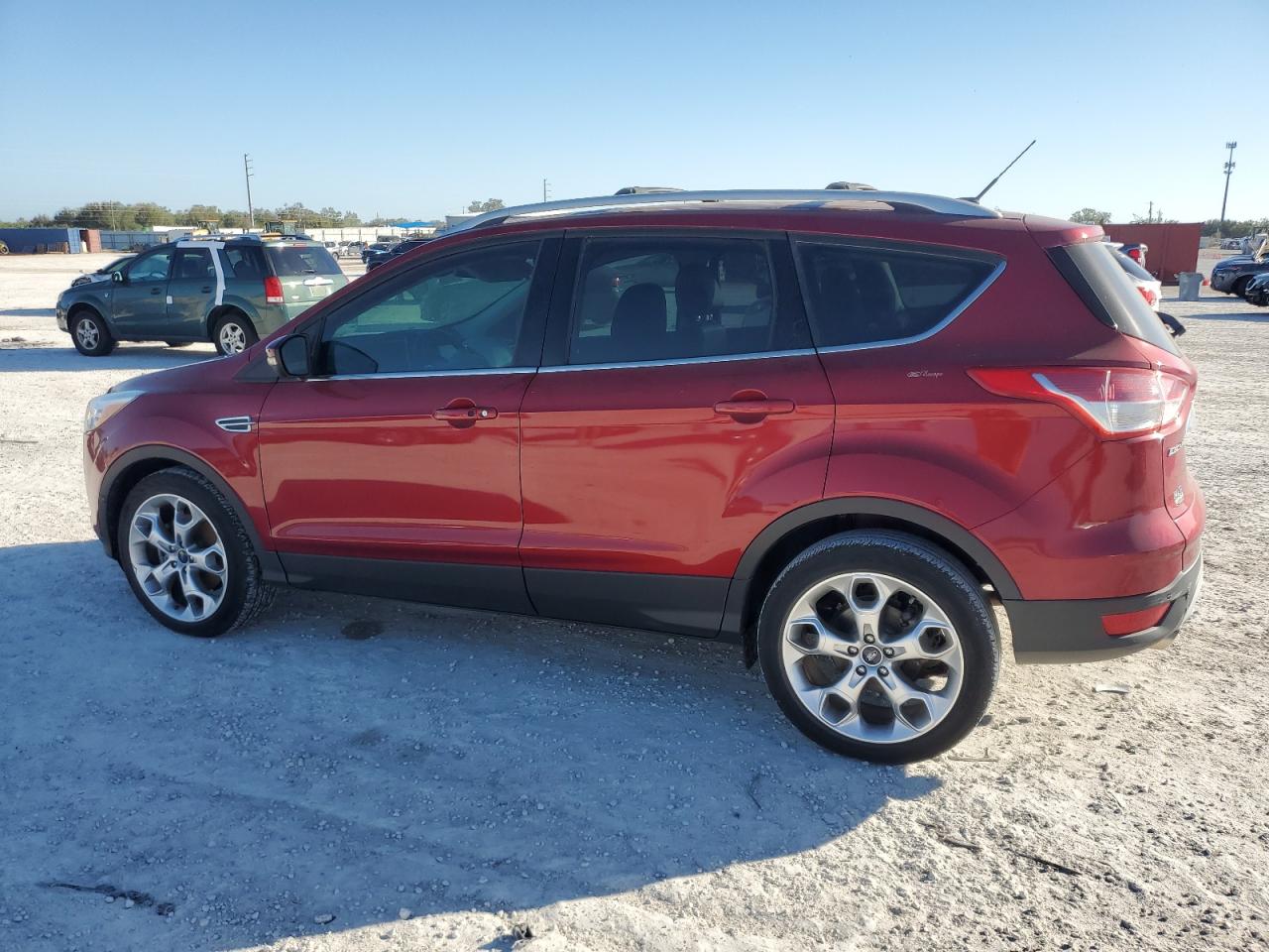 VIN 1FMCU0J91EUA81939 2014 FORD ESCAPE no.2