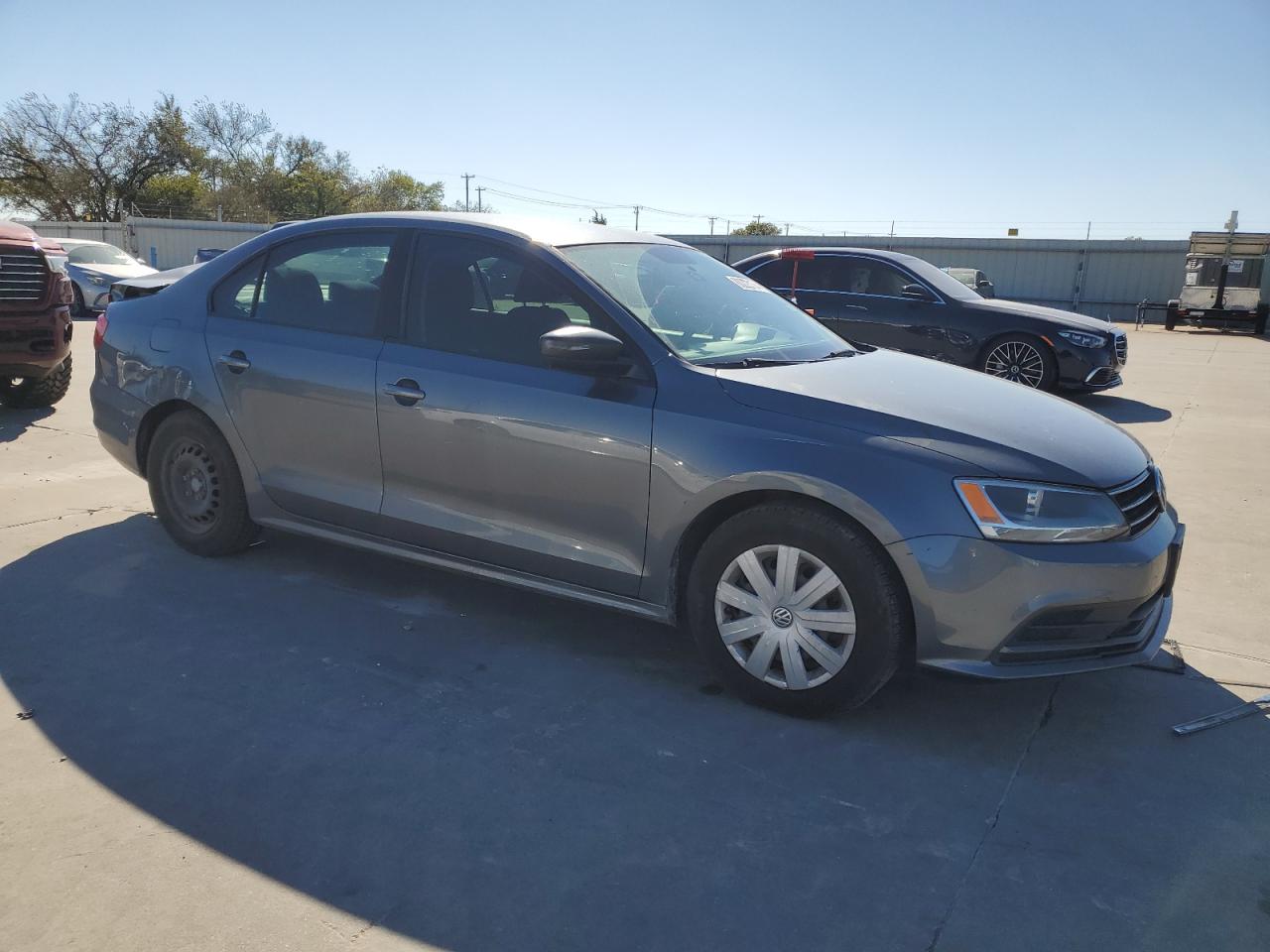 2015 Volkswagen Jetta - Image 4
