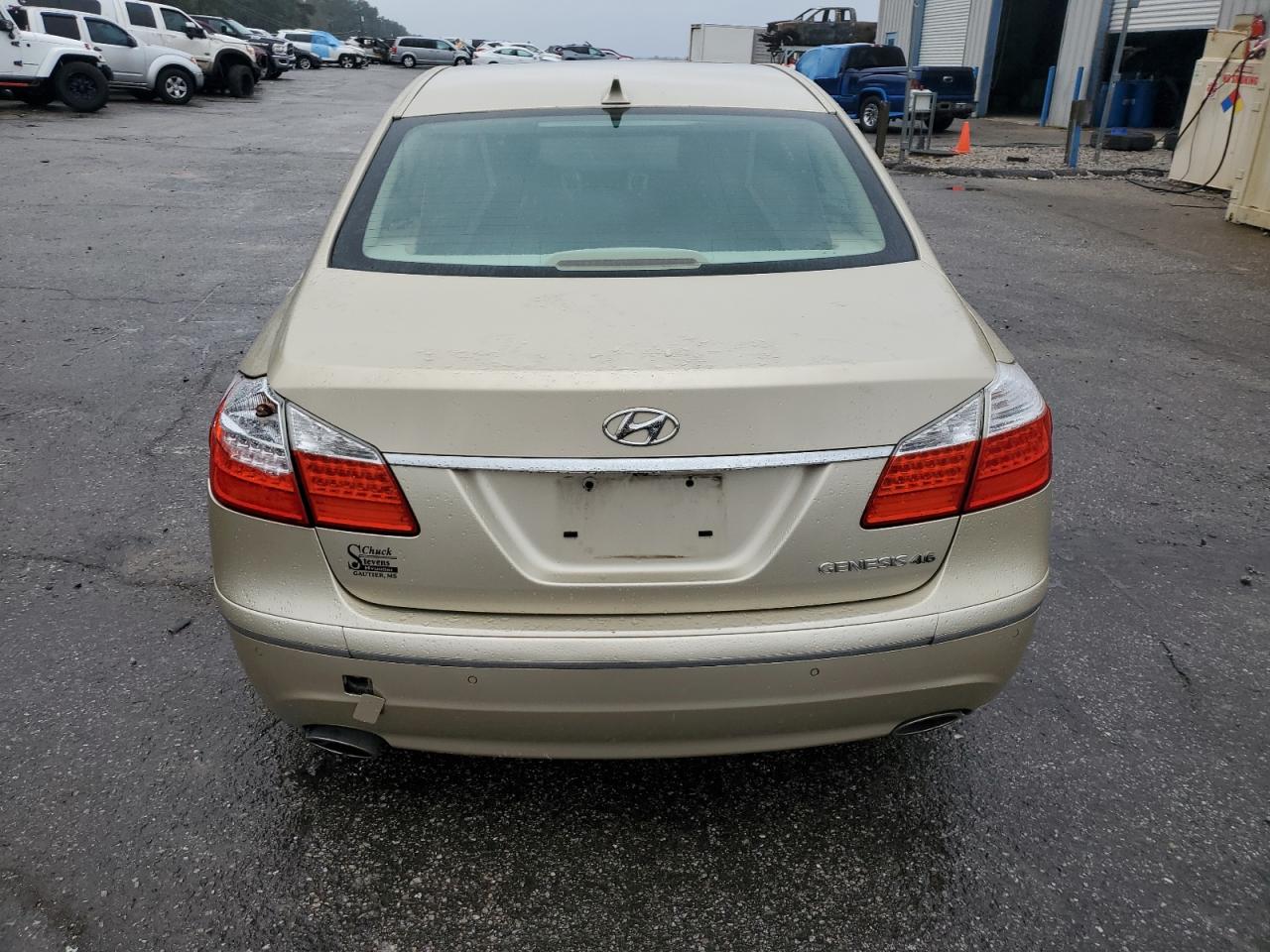 2011 Hyundai Genesis 4.6L VIN: KMHGC4DF3BU119096 Lot: 80073944