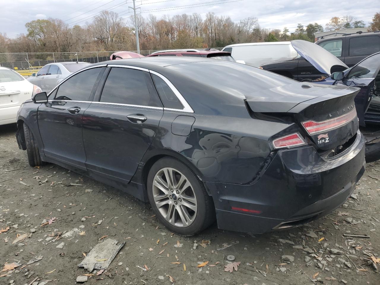 VIN 3LN6L2G96DR819839 2013 LINCOLN MKZ no.2