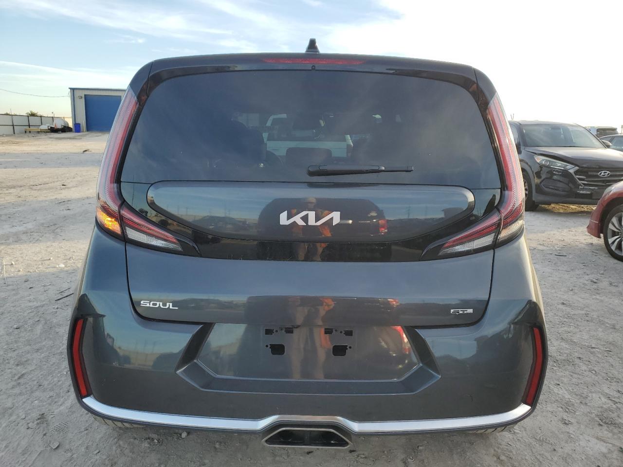 2024 Kia Soul Gt Line VIN: KNDJ53AU5R7902592 Lot: 80189854