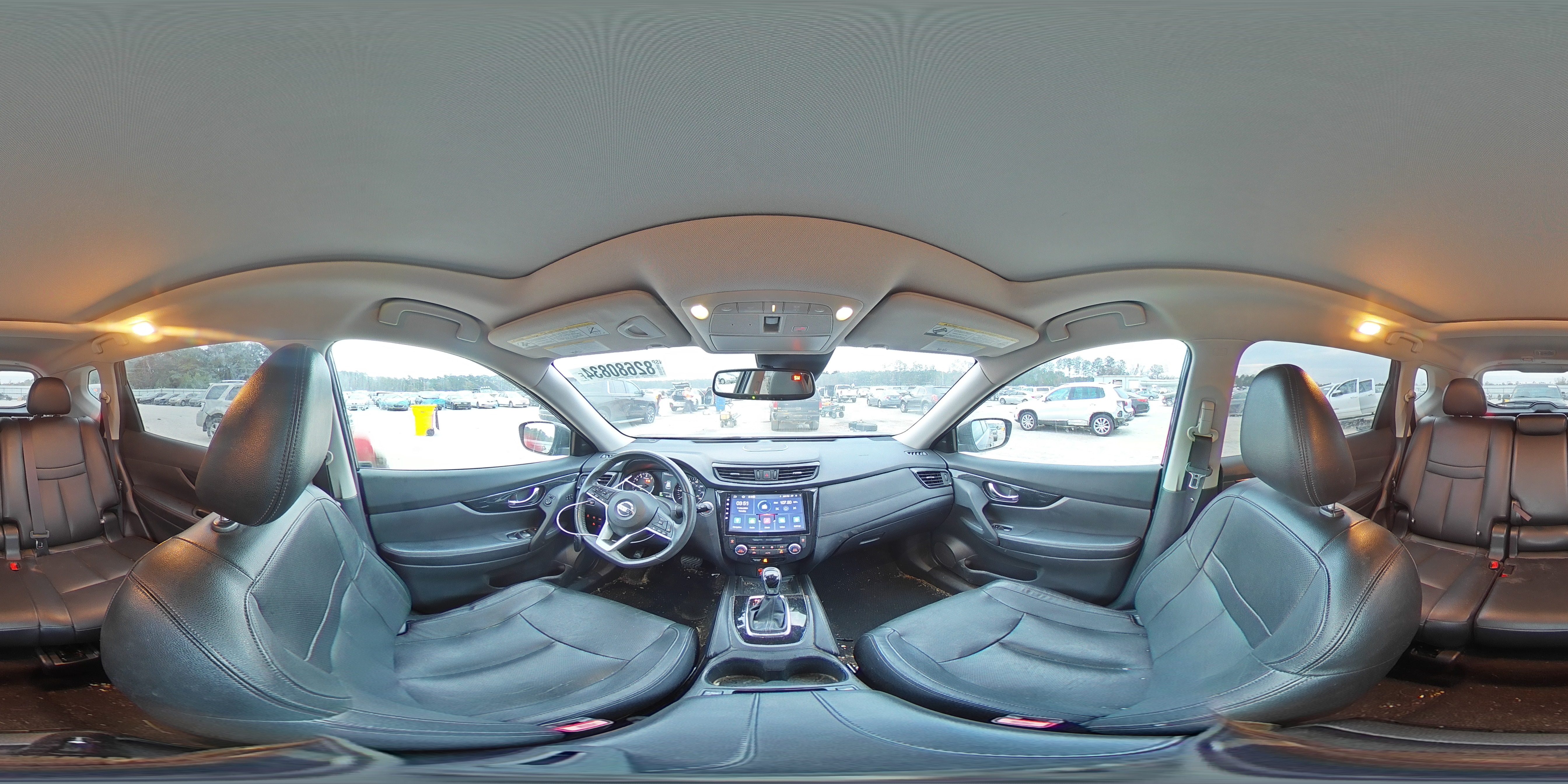 2017 Nissan Rogue - Image 14