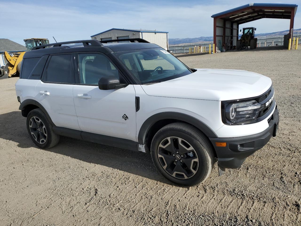 2022 Ford Bronco - Image 4