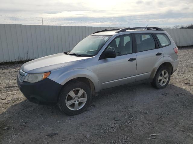  SUBARU FORESTER 2013 Серебристый