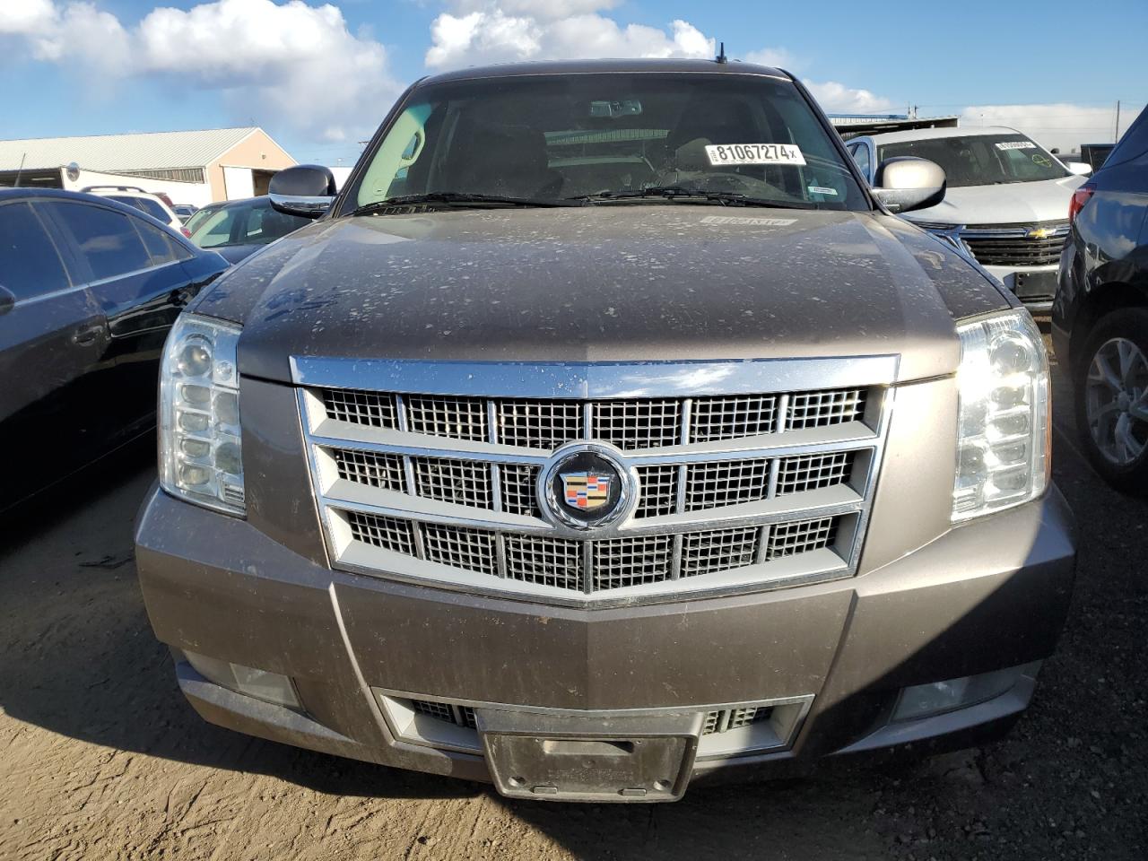 VIN 1GYS4DEF8ER122068 2014 CADILLAC ESCALADE no.5