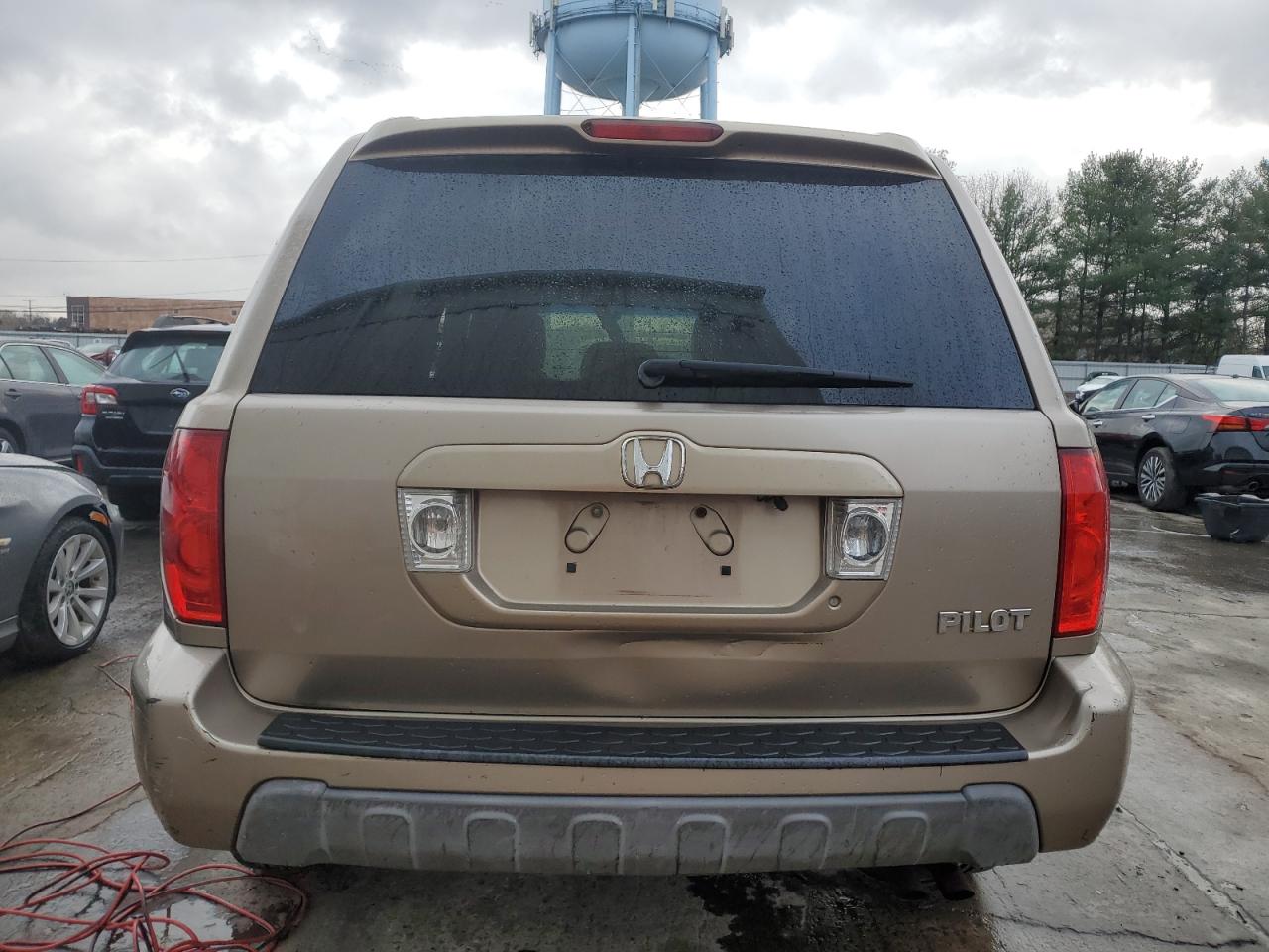 2004 Honda Pilot Ex VIN: 2HKYF18434H612085 Lot: 81888374