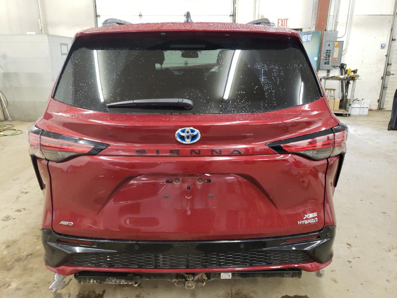 2021 Toyota Sienna - Image 6