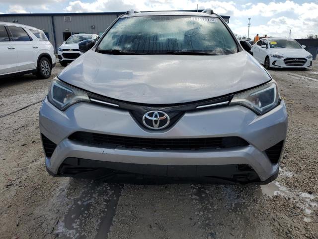  TOYOTA RAV4 2016 Srebrny