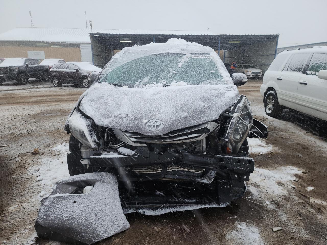 2017 Toyota Sienna - Image 5