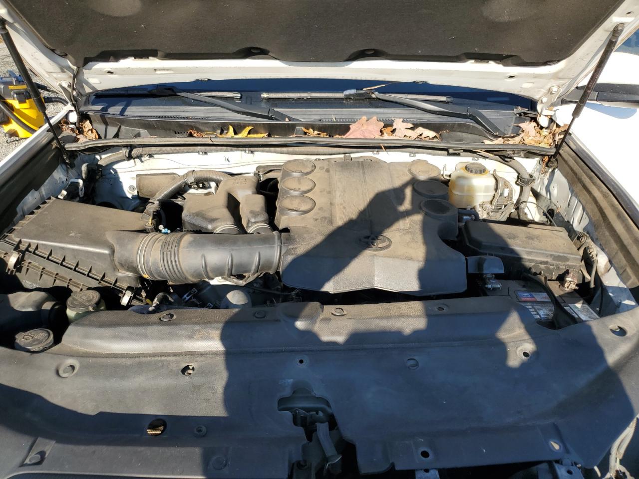 2016 Toyota 4Runner - Image 12