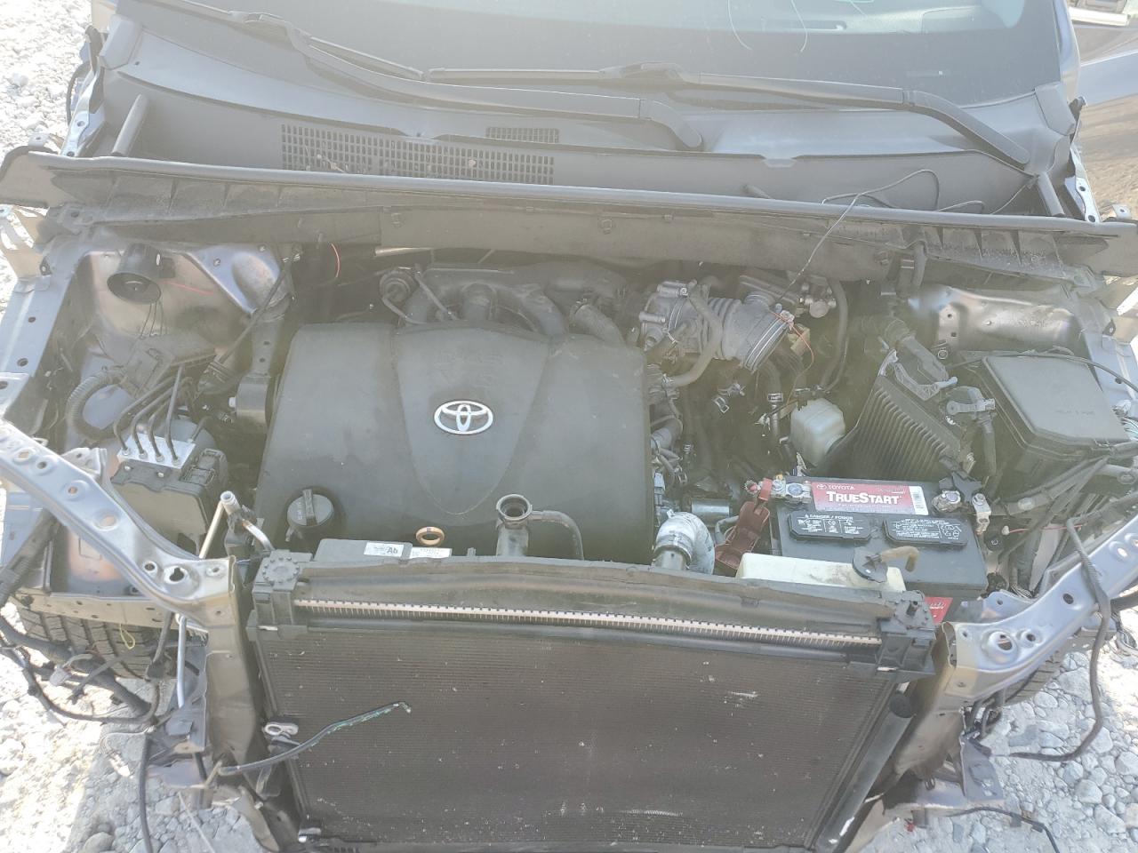 2018 Toyota Highlander - Image 12