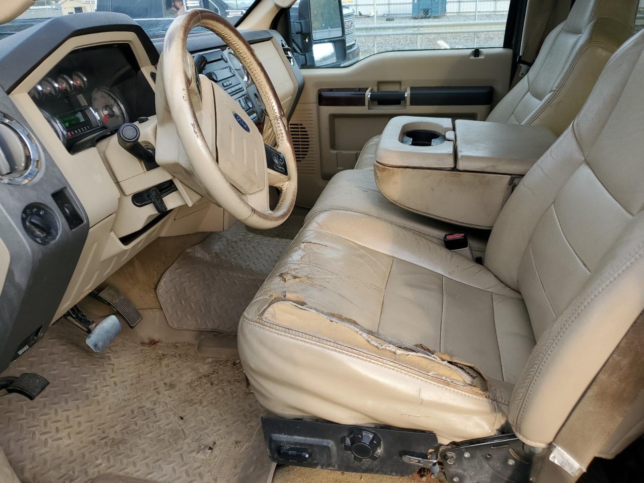 2008 Ford F250 - Image 7