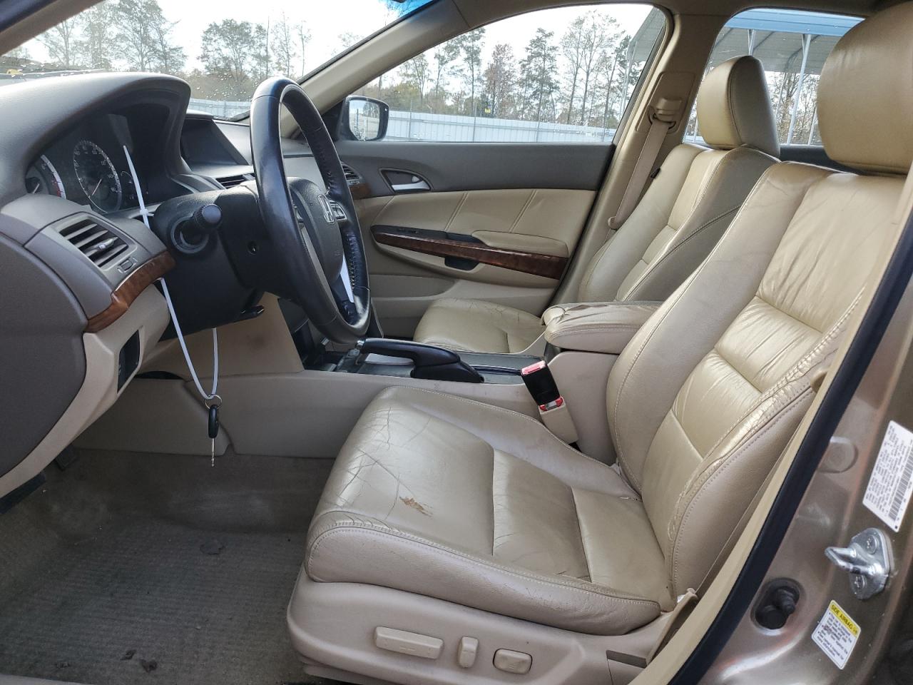 2009 Honda Accord - Image 7