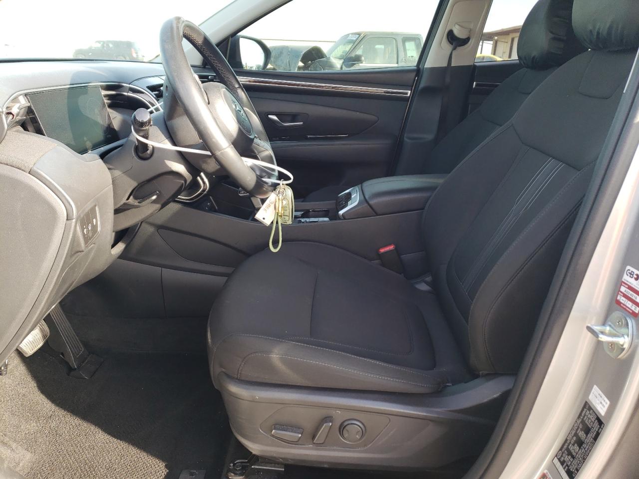 2022 Hyundai Tucson - Image 7