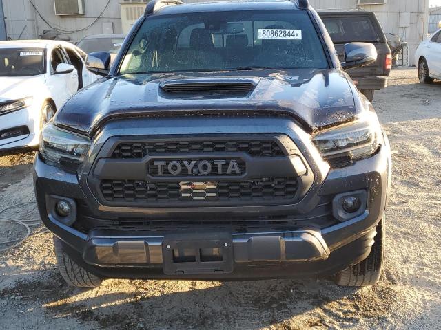  TOYOTA TACOMA 2020 Серый