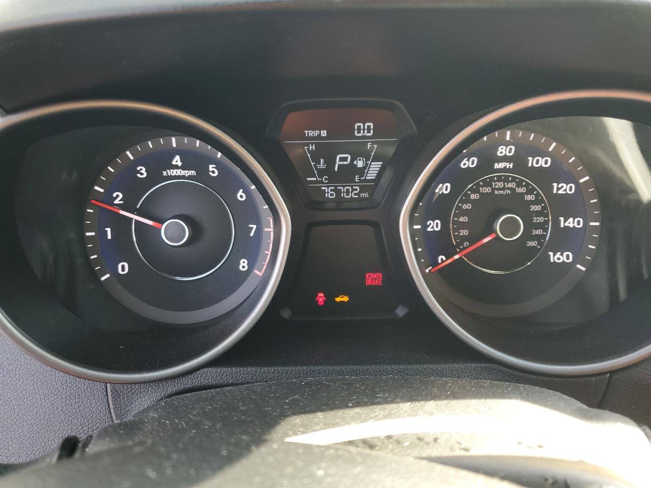 2015 Hyundai Elantra - Image 9