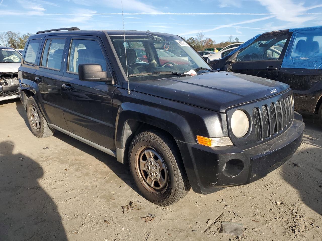 2010 Jeep Liberty (Patriot) - Image 4