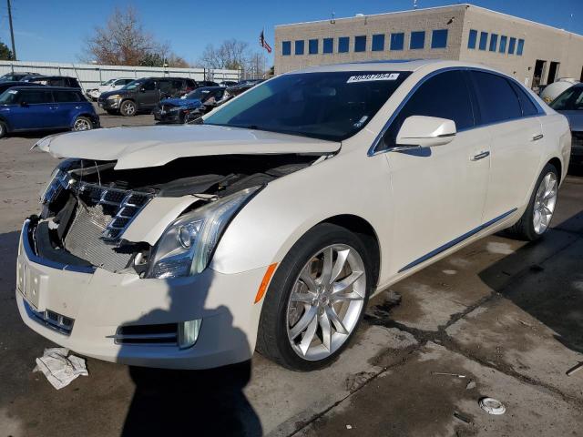  CADILLAC XTS 2013 Белы