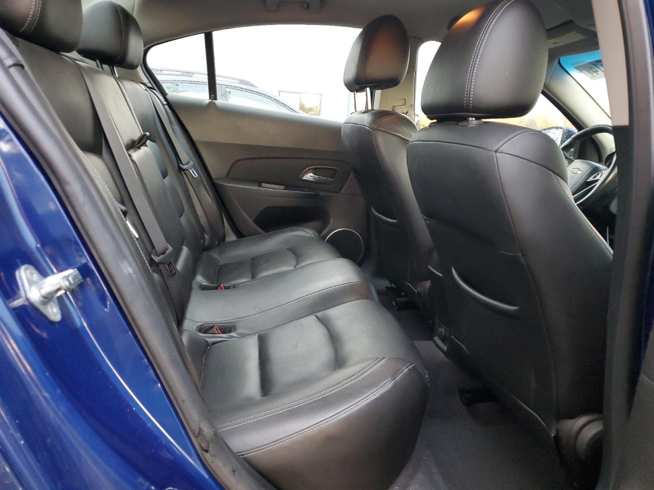 2012 Chevrolet Cruze - Image 10