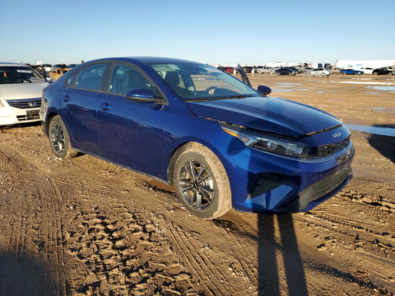 2024 Kia Forte - Image 4