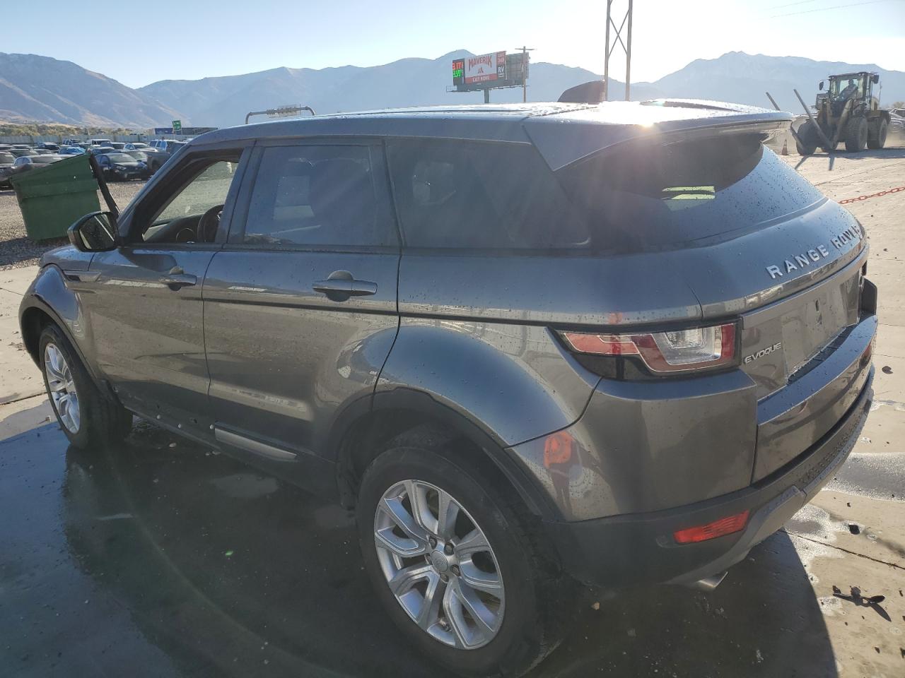 VIN SALVP2RX9JH289646 2018 LAND ROVER RANGEROVER no.2