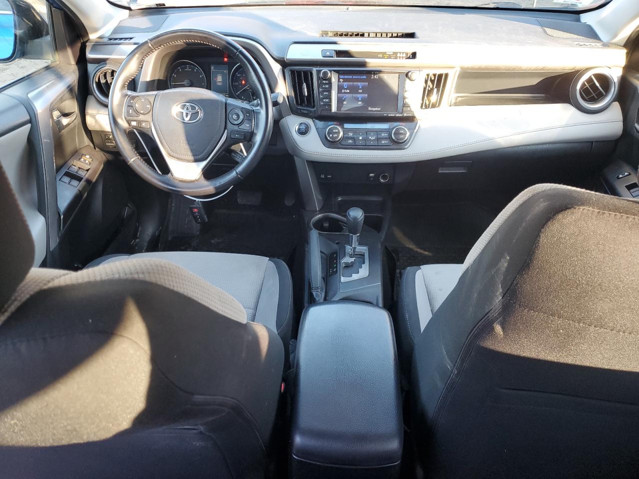 2017 Toyota Rav4 Xle VIN: JTMRFREV7HD200053 Lot: 82836714