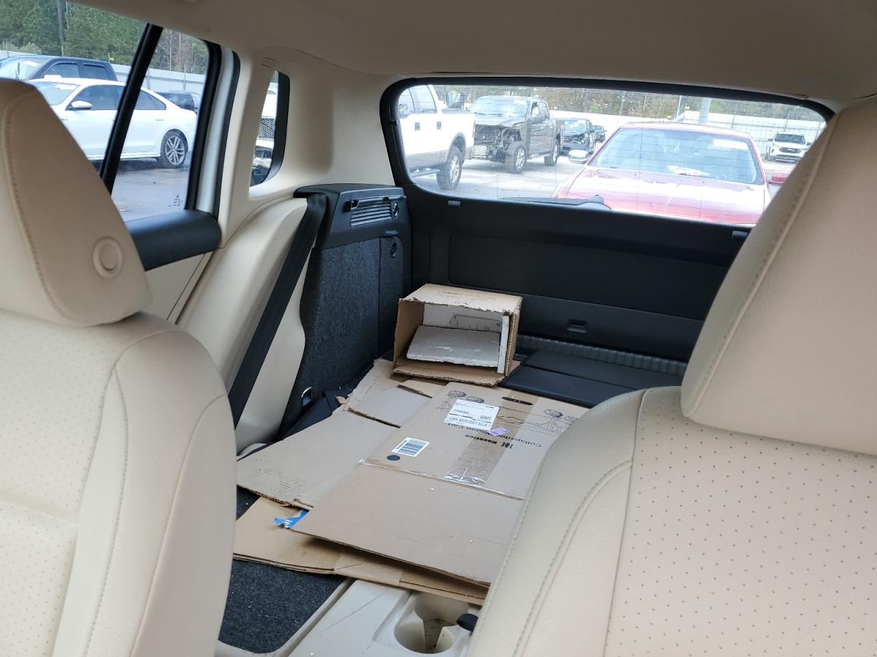 2017 Volkswagen Tiguan - Image 10