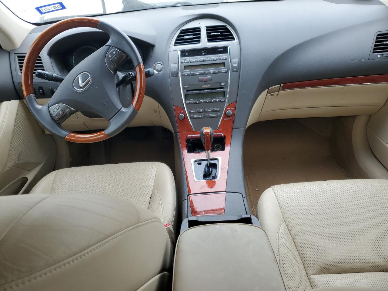 2010 Lexus ES - Image 8
