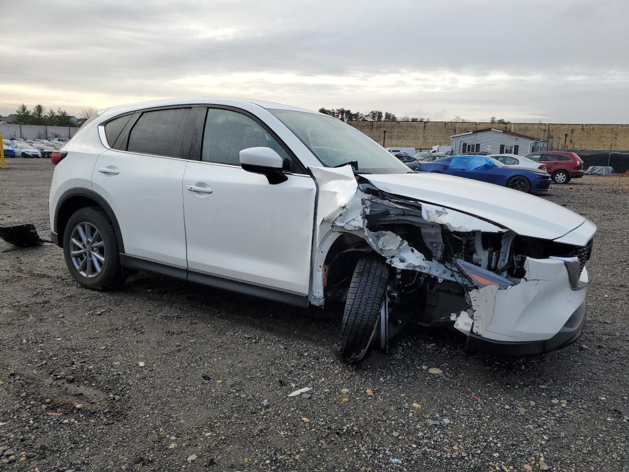 2022 Mazda CX-5 - Image 4