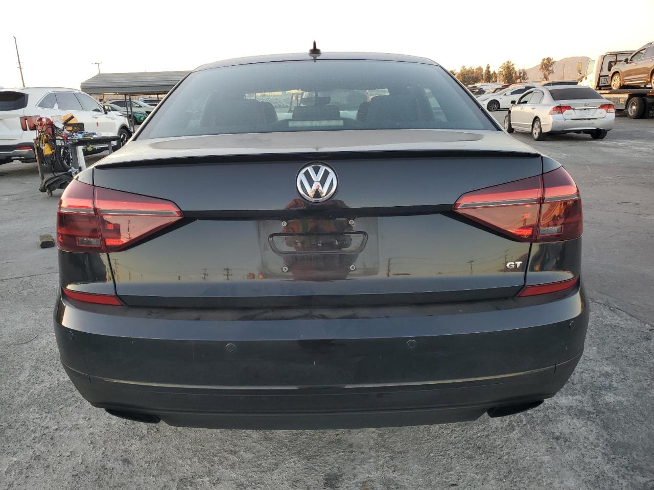 2018 Volkswagen Passat Gt VIN: 1VWJM7A35JC039576 Lot: 82126964