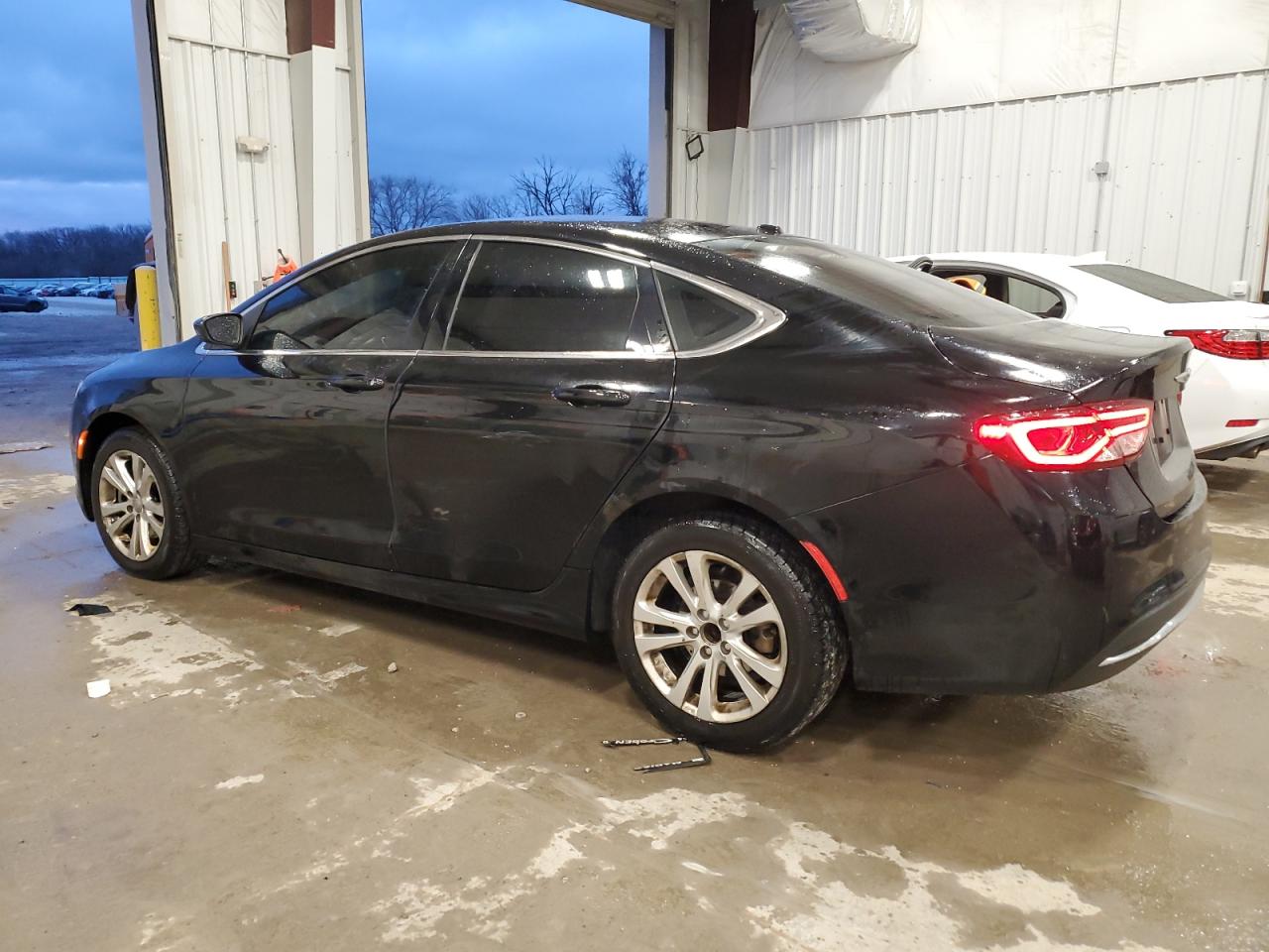 2015 Chrysler 200 - Image 2