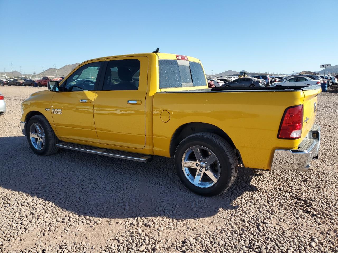 2016 RAM 1500 - Image 2